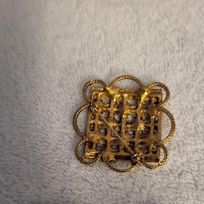 FLORENZA BROOCH, CLIP ON EARRINGS AND BRACELET