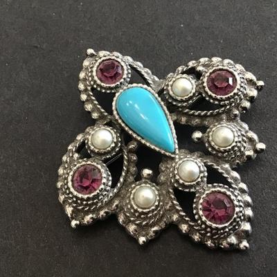 Sarah Coventry Brooch