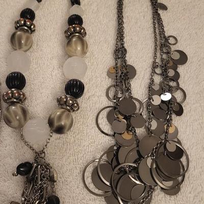 FASHION NECKLACES