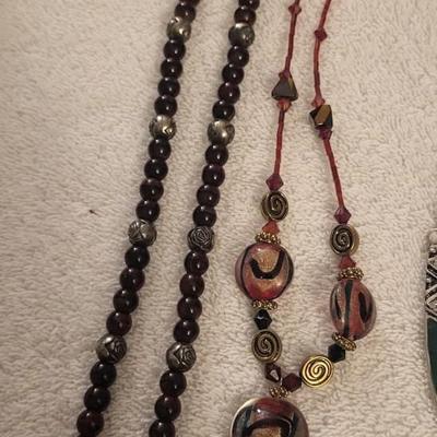 FASHION NECKLACES
