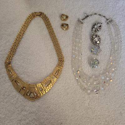 GLASS BEADED NECKLACE & GOLD-TONE NECKLACE WITH RHINESTONES