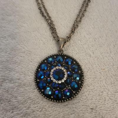 PRETTY COSTUME JEWELRY