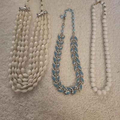 W. GERMANY, CORO AND OTHER NECKLACE