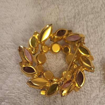 VARIETY OF JEWELRY