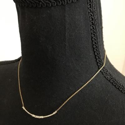 NADRI crystal necklace very beautiful very nice