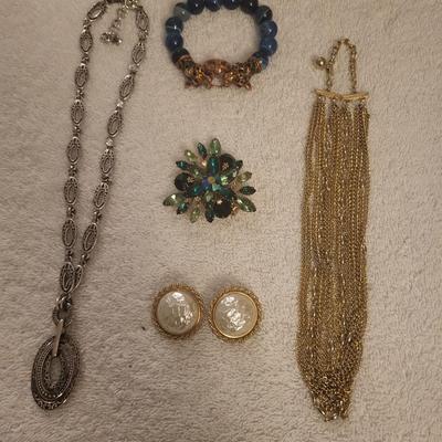 COSTUME JEWELRY