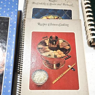 Cookbook Lot