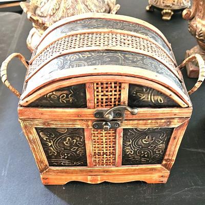 House Decor Lot
