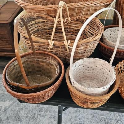 Basket Lot
