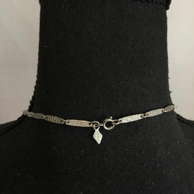 Vintage Sarah Coventry necklace. Very cool very nice.