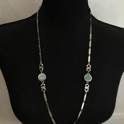 Vintage Sarah Coventry necklace. Very cool very nice.