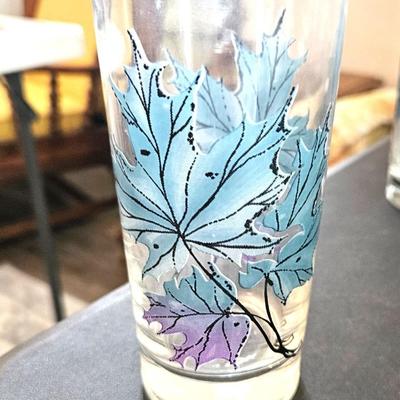 Mid Century Libbey Cups With Maple Leaf Design