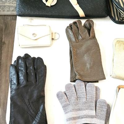 Purse/Glove Lot #1