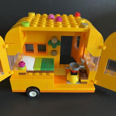 Sale Photo Thumbnail #645