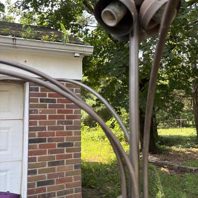 LOT 89: Like New "Carefree" Director's Chair, Palm Tree Floor Lamp & Ceramic Planters