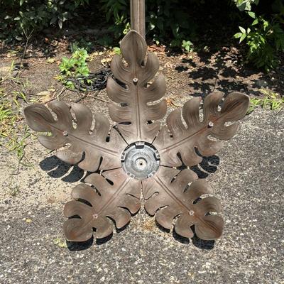 LOT 89: Like New "Carefree" Director's Chair, Palm Tree Floor Lamp & Ceramic Planters