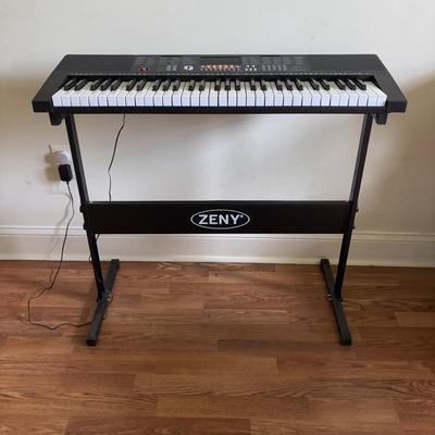 LOT 93: Zeny 61-Key Electronic Keyboard YM-288