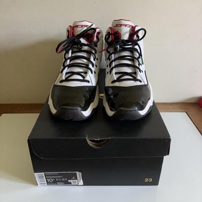 LOT 100: Nike Air Jordan B'Loyal, White/Oine Green-Gym Red Black
