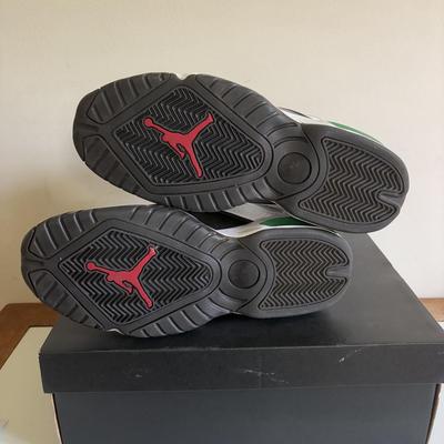 LOT 100: Nike Air Jordan B'Loyal, White/Oine Green-Gym Red Black