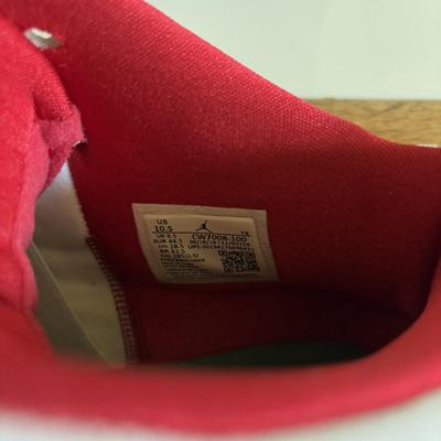 LOT 100: Nike Air Jordan B'Loyal, White/Oine Green-Gym Red Black