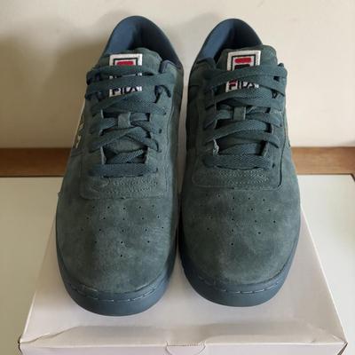 LOT 104: Fila Original Fitness Lineker