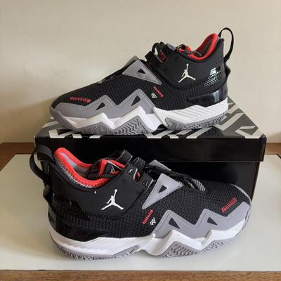 LOT 106: Nike Air Jordan Westbrook One Take, Black White, Cement Gray