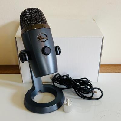 LOT 107: Blue Yeti USB Microphone