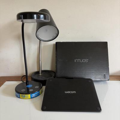 LOT 108: Wacom Intuos Drawing Tablet (missing pen) & Desk Lamps