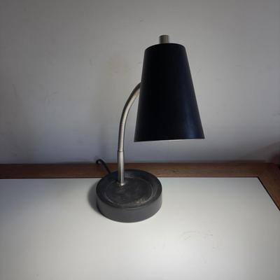 LOT 108: Wacom Intuos Drawing Tablet (missing pen) & Desk Lamps