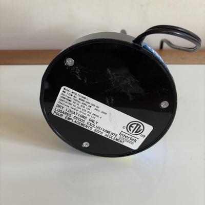 LOT 108: Wacom Intuos Drawing Tablet (missing pen) & Desk Lamps