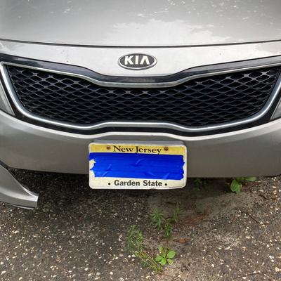 LOT 219: 2014 Kia Optima GDI Sedan