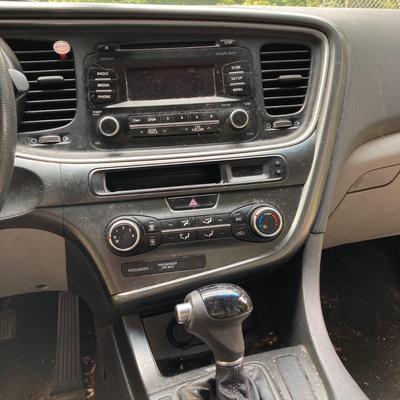 LOT 219: 2014 Kia Optima GDI Sedan