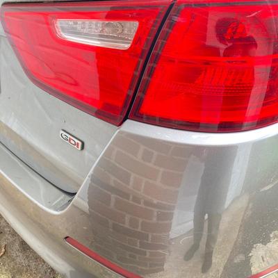 LOT 219: 2014 Kia Optima GDI Sedan