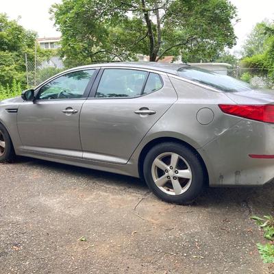 LOT 219: 2014 Kia Optima GDI Sedan