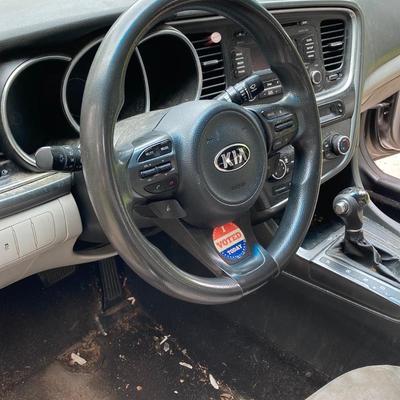 LOT 219: 2014 Kia Optima GDI Sedan