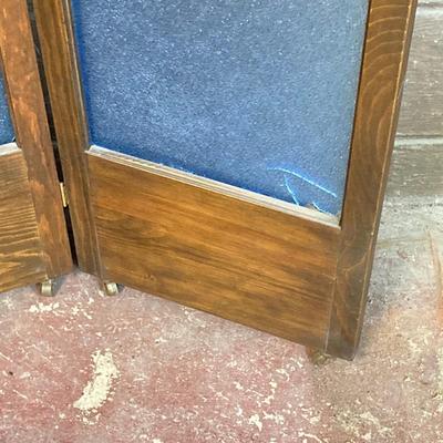 LOT 221: Vintage Wooden Folding Door / Cabinet with Panels / Inserts for Repurposing or Repair