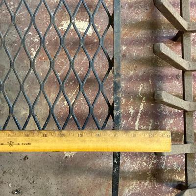 LOT 222: Cast Iron and Metal Fireplace / Firepit Grates
