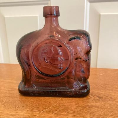 LOT 224: Tri-Fold Drop Leaf Wooden Accent Table with Wheaton Glass Martin Luther King and 1972 Republican Decorative Collectible Bottles