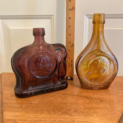 LOT 224: Tri-Fold Drop Leaf Wooden Accent Table with Wheaton Glass Martin Luther King and 1972 Republican Decorative Collectible Bottles
