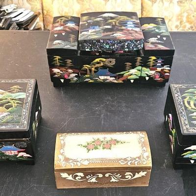 4 Vintage Japanese Black Lacquer Jewelry/Music Box