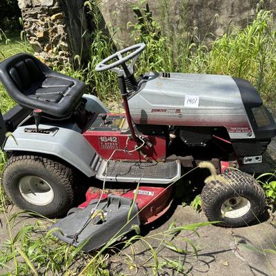 Signature 2000 Lawnmower