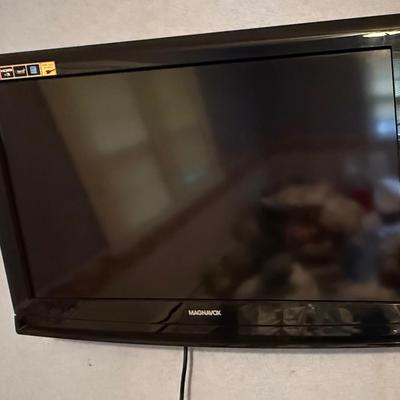 Magnavox 32” TV