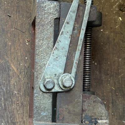 Vise Lot