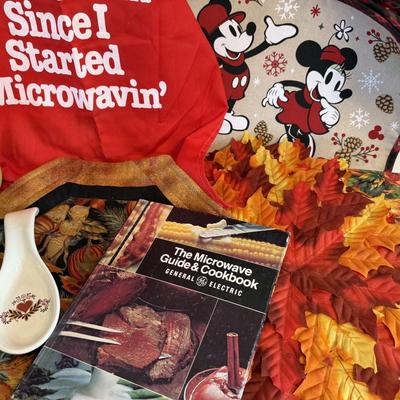 Got More Time apron, table mats, dish towels