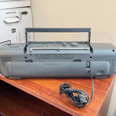 728 RCA Model RP-7776A