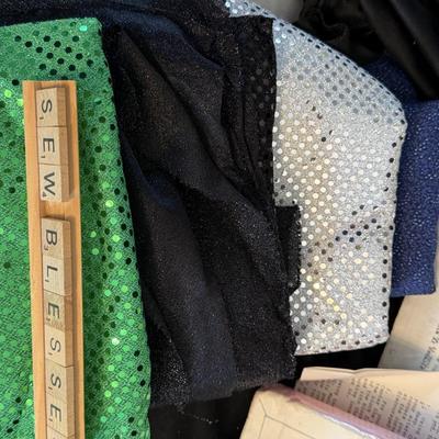 Fleece material plus