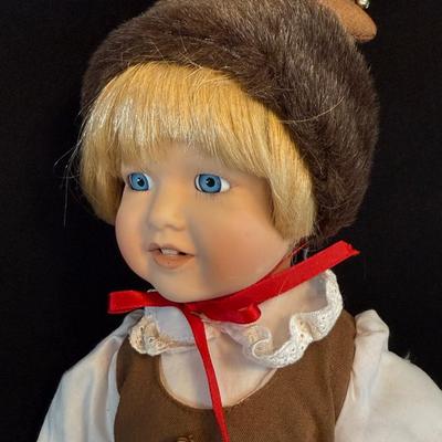 Boy Doll i brown