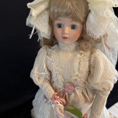 Dynasty Doll Collection