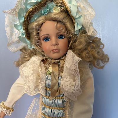 Dynasty Doll Collection 10/1000