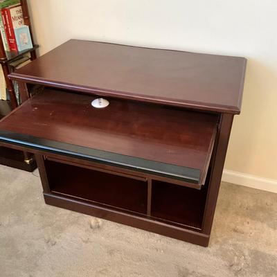 755 Computer Office Pull-Out Desk
